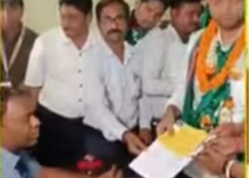 ଭାରସାମ୍ୟ ହରାଇ ପିକଅପ୍ ଦୁର୍ଘଟଣାଗ୍ରସ୍ତ – ଜଣେ ମୃତ