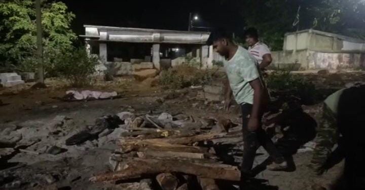 ୫୬ ବର୍ଷୀୟ ବୃଦ୍ଧ ଙ୍କ ସବ ସତ୍କାର କଲା ଟିମ୍ ହ୍ୟୁମାନିଟି କନ୍ଧମାଳ