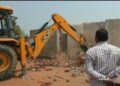 କୁଖ୍ୟାତ ଅପରାଧୀ ର ଆଡ୍ଡାସଳି ସହ ବେଆଇନ ଇଟାଭାଟି କୁ ଭାଙ୍ଗିଲା ପ୍ରଶାସନ