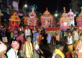 ରଣପୁର ପଚୁଂଦୋଳ ଯାତ୍ରାରେ ପୂଜା ପାଇଲେନାହିଁ ବିଗ୍ରହ ମୂର୍ତ୍ତି : ହେଲା ଫଟୋ ପୂଜା ଏବେ ଠୁଁ ବଦଳିଲା ପରମ୍ପରା