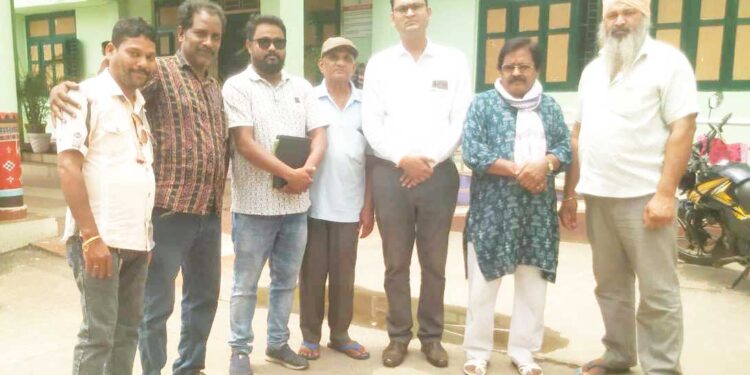 ଜିଲ୍ଲାରେ ଶିକ୍ଷା ବିଭାଗର ଅବହେଳା : ଆରଟିଇ/ଇଡବ୍ଲୁଏସ – ପାରଦର୍ଶୀ ଯୋଜନାରେ ଦୁର୍ନୀତି ଅଭିଯୋଗ