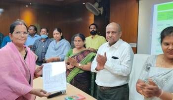 ଲେଖା ନିୟନ୍ତ୍ରକଙ୍କ କାର୍ଯ୍ୟାଳୟରେ ୨୦୨୨-୨୩ ଆର୍ଥିକ ବର୍ଷ ଲାଗି ଭବିଷ୍ୟନିଧି ପାଣ୍ଠି ଇ-ଆକାଉଣ୍ଟ ସ୍ଲିପ୍‌ର ଶୁଭାରମ୍ଭ