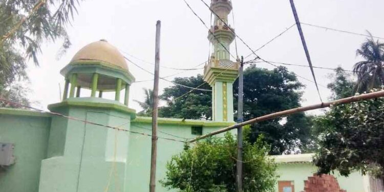 ଫୁଲନଖରା ମୁଗଭଙ୍ଗା ମୁସଲିମ ସାହିରେ ଭାଇଚାରା ମଧ୍ୟରେ ଇଦୁଲ ଫିତର ପାଳିତ