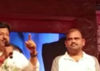 ମହାନଦୀ ତଟତ୍ସୋବ ତୃତୀୟ ସନ୍ଧ୍ୟାରେ ଦର୍ଶକଙ୍କ ମନ ମୋହିଲା ମାଲଖମ୍ବ ନୃତ୍ୟ