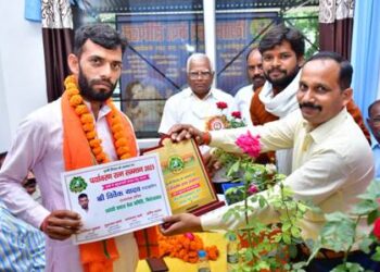 पृथ्वी दिवस पर, विवेक यादव, ,रुद्राक्ष मेन, को पर्यावरण रत्न से सम्मानित किया गया