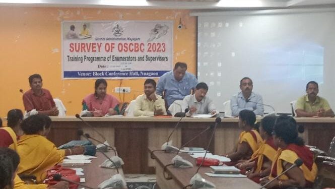 ନୂଆଗାଁ ବ୍ଲକ ସଭାଗୃହରେ ପଛୁଆବର୍ଗର ଲୋକମାନଙ୍କର ସାମାଜିକ ଓ ଶିକ୍ଷାଗତ ସ୍ଥିତି ସଂକ୍ରାନ୍ତିୟ ସର୍ଭେ ପ୍ରଶିକ୍ଷଣ ଶିବିର