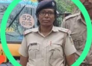 ମହିଳା ଏସ ଆଇଙ୍କଦବଙ୍ଗ ଗିରି ଘଟଣାକୁ ରଫା ଦଫା କରିବା ପାଇଁ ଜଣଙ୍କୁ ୮ଘଣ୍ଟା ଧରି ଜଙ୍ଗଲରେ ରଖିଲେ