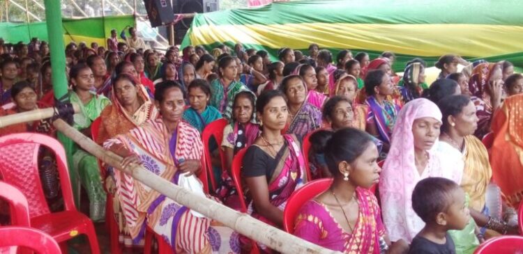 ମୋହନା ବ୍ଲକ ଗସ୍ତରେ ୫-ଟି ସଚିବ, ବିଜୁ ଏକ୍ସପ୍ରେସ ରାସ୍ତା ର ସମୀକ୍ଷା ସହ ଲୋକଙ୍କ ଅଭାବ ଅସୁବିଧା ବୁଝିଲେ