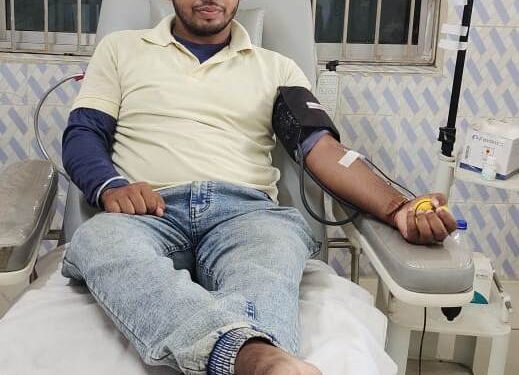 ଦୁଇ ଜଣ ଥାଲାସେମିଆ ରୋଗୀଙ୍କୁ ରକ୍ତ ଦାନ କରି ମହାନତା ଦେଖାଇଲେ ୧୦୮ ଆମ୍ବୁଲାନ୍ସ କର୍ମଚାରୀ