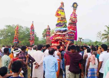 କରଡା ପଲ୍ଲୀ ଗ୍ରାମ ର ମା ବ୍ରାହ୍ମଣୀ ଦେଇ ମନ୍ଦିର ପ୍ରତିଷ୍ଠା : ପଞ୍ଚ କାଠି ମେଲଣ ଉତ୍ସଵ ଅନୁଷ୍ଠିତ ହୋଇଯାଇଛି