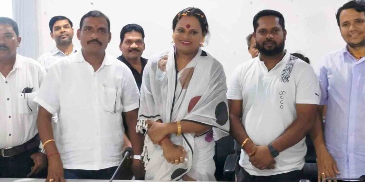 ମୁକ୍ତା ଉପଦେଷ୍ଟା ମୀରା ପରିଡ଼ା ଙ୍କ ଭୁବନ ଗସ୍ତ
