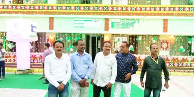 ତୃତୀୟ ପର୍ଯ୍ୟାୟ ରେ ୫ଟି ହାଇସ୍କୁଲ ରୂପାନ୍ତରଣ ରେ ୪ ଟି ଜିଲ୍ଲାରେ ୩୩୫ ରୂପାନ୍ତରିତ