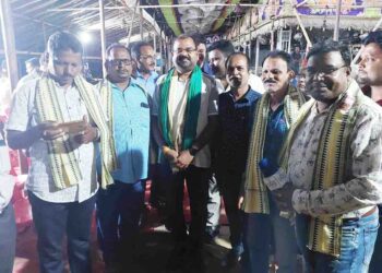 ବିଧାୟକ ଚନ୍ଦ୍ର ସାରଥୀ ବେହେରାଙ୍କୁ ନୂଆ କାଚରାମାଳ ; ଯାତ୍ରା କମିଟି ପକ୍ଷରୁ ସ୍ୱାଗତ ସମ୍ବର୍ଦ୍ଧନା