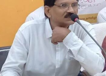ନୂଆଗାଁ ବ୍ଲକ୍ ବିଡ଼ିଓ ଙ୍କ ବାର୍ତ୍ତା ବି ହାପି ନୋ ବିପି ଲୋକମାନଙ୍କୁ ମନ୍ତ୍ରମୁଗ୍ଧ କରିଛି