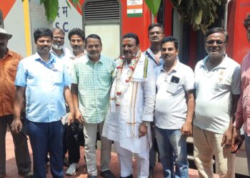ଖୋର୍ଦ୍ଧାରୋଡ଼ ଶ୍ରମିକ କଂଗ୍ରେସର ବିଶାଖାପାଟଣାସ୍ଥିତ ଆରଖୁ ଭ୍ୟାଲି ଯାତ୍ରା