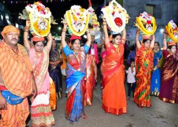 ୧୧ ଦିନରେ ବାଲିଗୁଡାର ଐତିହାସିକ ଠାକୁରାଣୀ ଯାତ୍ରା : ବନଖଣ୍ଡ କାର୍ଯ୍ୟାଳୟ ପରିଦର୍ଶନ କରି ଆସିଲେ