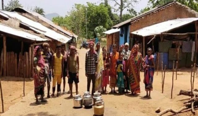 ଖାରିଗୁମା ରଙ୍ଗମାଟି ଗ୍ରାମବାସୀ ମୌଳିକ ସୁବିଧାରୁ ବଞ୍ଚିତ