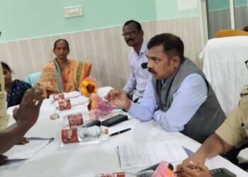 ନୂତନ ଜିଲ୍ଲାପାଳଙ୍କ ଦ୍ଵାରା ମିଳିତ ଜନ ଅଭିଯୋଗ ଶୁଣାଣୀ ଅନୁଷ୍ଠିତ