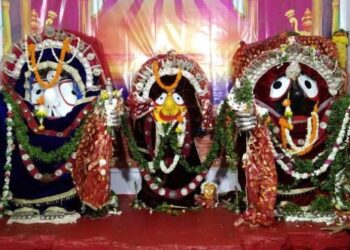 ଆଡ଼ପ ମଣ୍ଡପରେ ଶ୍ରୀ ଜୀଉ ଙ୍କ ଦର୍ଶନ ପାଇଁ ଭକ୍ତ ଙ୍କ ଗହଳି : ରଣପୁର
