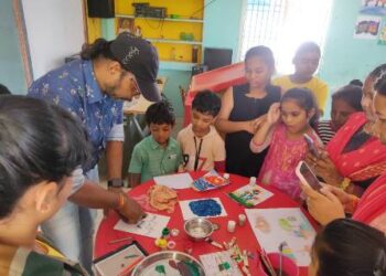 ସୁନ୍ଦର ପ୍ରାକୃତିକ ପରିବେଶରେ ଘେରା ଏକ ଛୋଟିଆ ସହର ହେଉଛି ରାୟଗଡ଼ା