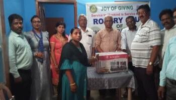 ଚିଲିକା ବାଲୁଗାଁ ରୋଟାରୀ କ୍ଲବର ବଦାନ୍ୟତା