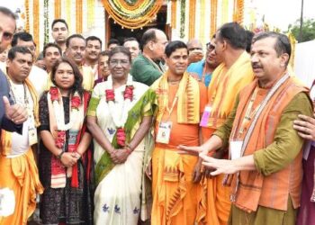 ଦିଲ୍ଲୀ ହାଉଜଖାସ ମନ୍ଦିରରେ ମହାସମାରୋହରେ ରଥଯାତ୍ରା ପାଳନ ; ରାଷ୍ଟ୍ରପତିଙ୍କର ଜନ୍ମଦିନରେ ଦିଅଁ ଦର୍ଶନ