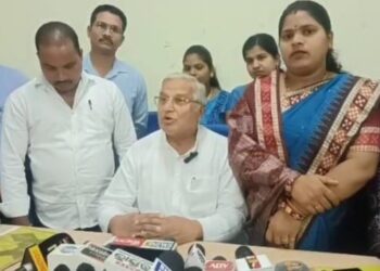 ଗଜପତି ଜିଲ୍ଲାରେ ମୁକ୍ତା ଯୋଜନାର କାର୍ଯ୍ୟକାରିତାକୁ ନେଇ ବ୍ରହ୍ମପୁର ସାଂସଦଙ୍କ ପ୍ରେସମିଟ୍‌