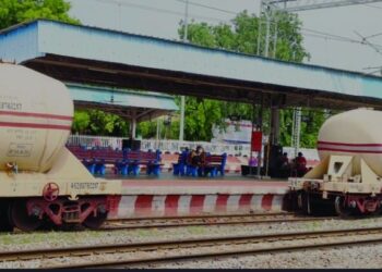 ମାଲବାହୀ ଟ୍ରେନର କିଛି ବଗି ଅଲଗା ହେଲା କାରଣ ଅସ୍ପଷ୍ଟ