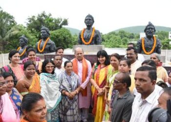 ଖୋର୍ଦ୍ଧାର ଟାଙ୍ଗୀରେ ପଦଯାତ୍ରା ଓ ଜନସଭାରେ ଯୋଗ ଦେଲେ ରାଜ୍ୟ ସଭାପତି “ବିଜେଡି ମୁକ୍ତ ଓଡିଶା” ପାଇଁ ସଂକଳ୍ପ ନେଇଛନ୍ତି ଓଡିଶାବାସୀ : ମନମୋହନ ସାମଲ