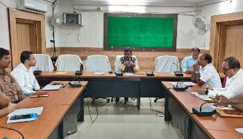 ପାରଳାଖେମୁଣ୍ଡି ଠାରେ ୭୭ତମ ଜିଲ୍ଲା ସ୍ତରୀୟ ସ୍ୱାଧୀନତା ଦିବସ ପାଳନ ଉପଲକ୍ଷେ ପ୍ରସ୍ତୁତି ବୈଠକ ଅନୁଷ୍ଠିତ