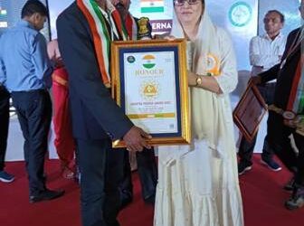 ସାମାଜିକ ସେବା ପାଇଁ ଗଜପତି ଜିଲ୍ଲାର ଡଃ. ଆଲୋକ କୁମାର ବୋଷ ଙ୍କୁ ରାଷ୍ଟ୍ରୀୟ ପ୍ରେରଣା ଆୱାର୍ଡ଼ ୨୦୨୩ ପ୍ରଦାନ