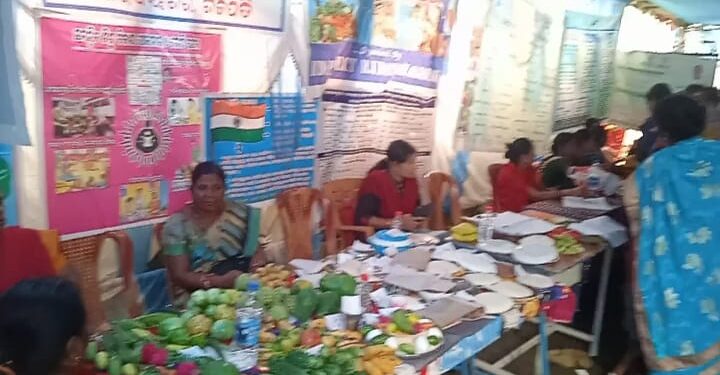 ମହେନ୍ଦ୍ର ଗଡ ପଞ୍ଚାୟତ ସମ୍ମିଳନୀ କକ୍ଷ ଠାରେ ଜିଲ୍ଲାପାଳଙ୍କ ମିଳିତ ଜନ ଅଭିଯୋଗ ଶୁଣାଣୀ ଅନୁଷ୍ଠିତ