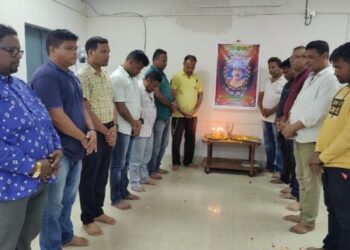ବରିଷ୍ଠ ସାମ୍ବାଦିକ ସ୍ୱର୍ଗତ ଡଃ ଜଗନ ମୋହନ ମହାପାତ୍ରଙ୍କ ଅକାଳ ବିୟୋଗରେ ଗଜପତି ପ୍ରେସ କ୍ଲବ ପକ୍ଷରୁ ଶ୍ରଦ୍ଧାଞ୍ଜଳୀ ଅର୍ପଣ