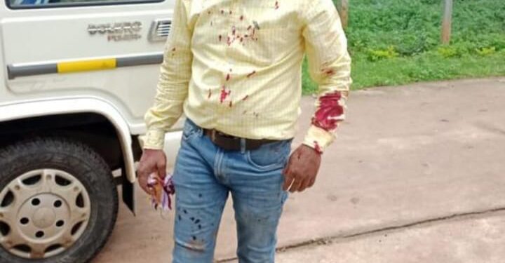 ଦୁର୍ବୃତ୍ତଙ୍କ ଆକ୍ରମଣରେ ଖଜୁରୀପଡ଼ା ଯନ୍ତ୍ରୀ ଗୁରୁତର ଆହତ