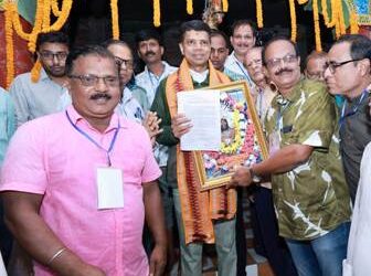 ୫ଟି’ ସଚିବ ଭିକେ ପାଣ୍ଡିଆନଙ୍କ ରଣପୁର ଗସ୍ତ : ମିଶନ ଶକ୍ତିକୁ ଦେଲେ ଉଦବୋଧନ