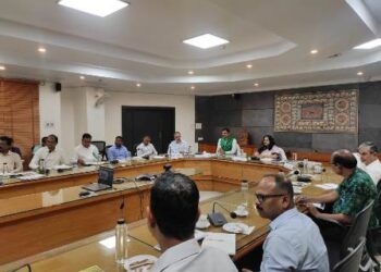 DC-cum ACS Reviewsprogress of projects on Climate Resilient – Agriculture.