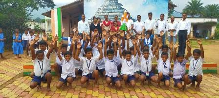 ସରକାରୀ ଉଚ୍ଚ ବିଦ୍ୟାଳୟ, କେ.ଏମ. ଭାଲିଆସାହିଠାରେ ଚନ୍ଦ୍ରୟାନ ପ୍ରଦର୍ଶିତ
