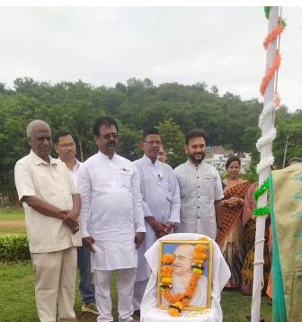 ପାରଳାଖେମୁଣ୍ଡି ସ୍ଥିତ ହାଇଟେକ୍ ପ୍ଲାଜା ଠାରେ ୭୭ତମ ସ୍ଵାଧୀନତା ଦିବସ ପାଳିତ