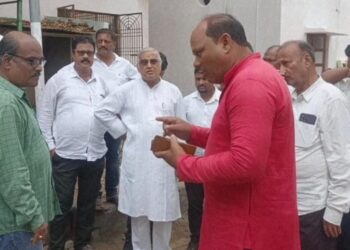 ବ୍ରହ୍ମପୁର ସାଂସଦ ଚନ୍ଦ୍ର ଶେଖର ସାହୁଙ୍କ ଙ୍କ ପାରଳାଖେମୁଣ୍ଡିସ୍ଥିତ ମୁଖ୍ୟ ଚିକିତ୍ସାଳୟ ପରିଦର୍ଶନ