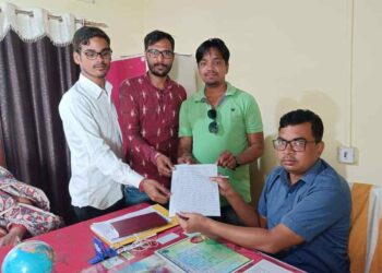 ପୋକ ସାଲୁ ବାଲୁ ସୁଜି ଯୋଗାଇ ଥିବା ଏସଏଚଜି ଦଳ କୁ କାର୍ଯାନୁଷ୍ଠାନ ଦାବୀରେ ବିଡିଓ ଙ୍କୁ ଦାବୀ ପ୍ରଦାନ