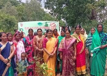 ମୁକୁନ୍ଦ ପୁର ଗ୍ରାମରେ ଚମ୍ପୁଆ ବିଧାୟିକା ଶ୍ରୀମତି ମିନାକ୍ଷୀ ମହାନ୍ତଙ୍କ ନେତୃତ୍ବରେ ଏକ ବୃକ୍ଷରୋପଣ