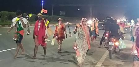 ମୁଗଭଙ୍ଗା ବୋଲବୋମ୍ ସେବା ସମିତି ପକ୍ଷରୁ କାଉଡିଆ ଶ୍ରଦ୍ଧାଳୁଙ୍କୁ ସେବା ପ୍ରଦାନ