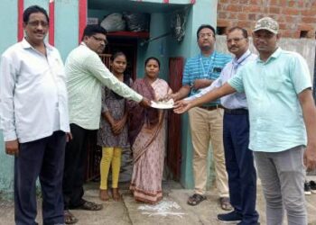 ଗୁରୁଛାତ୍ର କଲ୍ୟାଣ ପାଣ୍ଠିରୁ ଆର୍ଥିକ ସହାୟତା