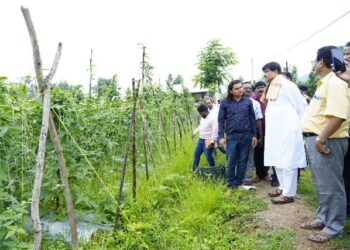 ମାନ୍ୟବର କୃଷି ଓ କୃଷକ ସଶକ୍ତିକରଣ, ମତ୍ସ୍ୟ ତଥା ପ୍ରାଣୀ ସମ୍ପଦ ବିକାଶ : ମନ୍ତ୍ରୀ ଶ୍ରୀଯୁକ୍ତ  ରଣେନ୍ଦ୍ର ପ୍ରତାପ ସ୍ଵାଇଁଙ୍କ  କଳାହାଣ୍ଡି ଜିଲ୍ଲା ଗସ୍ତ