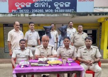 ଦୀର୍ଘ ଦିନ ଧରି ଚୋରି କରି ଆସୁଥିବା ଚୋର ଙ୍କୁ କାବୁ କରିଛି କୁଜଙ୍ଗ ପୋଲିସ