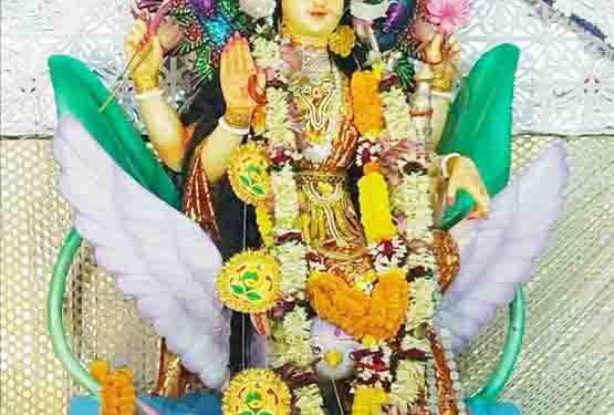 ଢିଅନଛିପୁର ଗଜଲକ୍ଷ୍ମୀ ପୂଜା କମିଟି ପକ୍ଷରୁ ସୁନିଆରେ ମାଟି ଉଠାଣ