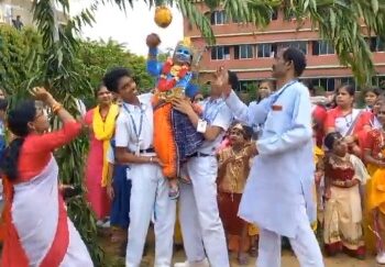 କଟକର ବିଭିନ୍ନ ସ୍ଥାନରେ ଜନ୍ମାଷ୍ଟମୀ ଓ ନନ୍ଦ ଉତ୍ସବ ପାଳିତ