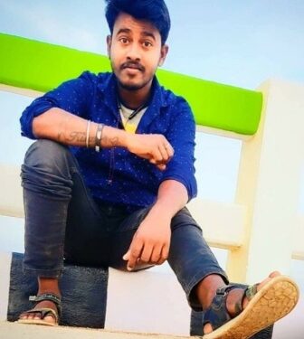 ବାଇକ୍ ଚାଳକ ବିଦ୍ୟୁତ ଖୁଣ୍ଟରେ ପିଟି ହୋଇ ଯିବାରୁ ଘଟଣା ସ୍ଥଳରେ ମୃତ୍ୟୁ