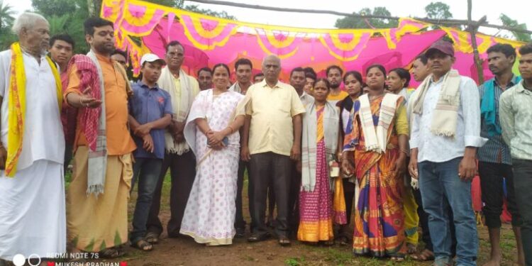 ପରିସଲ୍ ପଞ୍ଚାୟତର ସିଣ୍ଡରଙ୍ଗ୍,ଡ଼ମ୍ବା,ଅଞ୍ଚମା ଗ୍ରାମରେ ସ୍ୱତନ୍ତ୍ର ଆଦିବାସୀ ଉନ୍ନୟନ ପରିଷଦରୁ