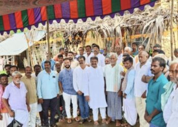 ହାଇଟେକ୍ ଗ୍ରୁପ ର ଅଧକ୍ଷ ତିରୁପତି ପାଣିଗ୍ରାହୀ ଙ୍କ ଦ୍ଵାରା ଗୋଷାଣୀ ଗ୍ରାମ ପଞ୍ଚାୟତର ଆଙ୍କୁଡୁ ଗ୍ରାମରେ ନୂତନ ରାମ ମନ୍ଦିର ସକାଶେ ଭୂମି ପୂଜନ